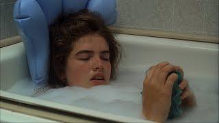 A Nightmare on Elm Street - Bathtub Scene (1984)