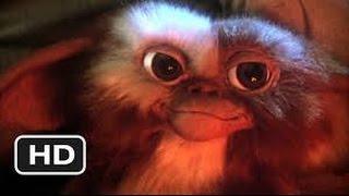 Gremlins (0/6) Movie CLIP - Hdls Meets Gizmo (1984) HD