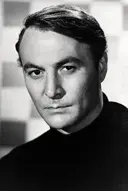 Robert Loggia